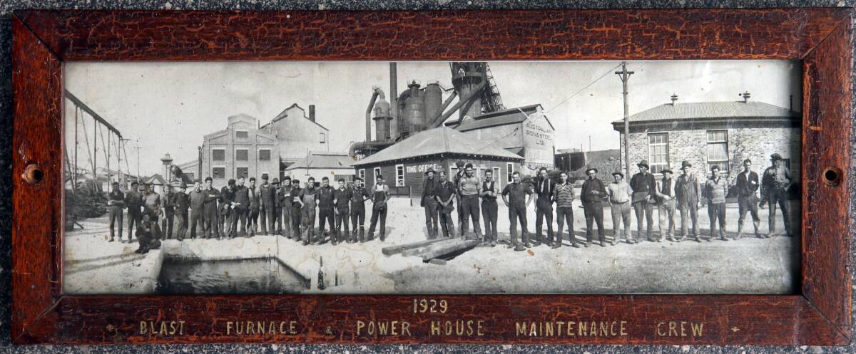 Photo from 1929 showing No1 blast furnace and maintenance crew.