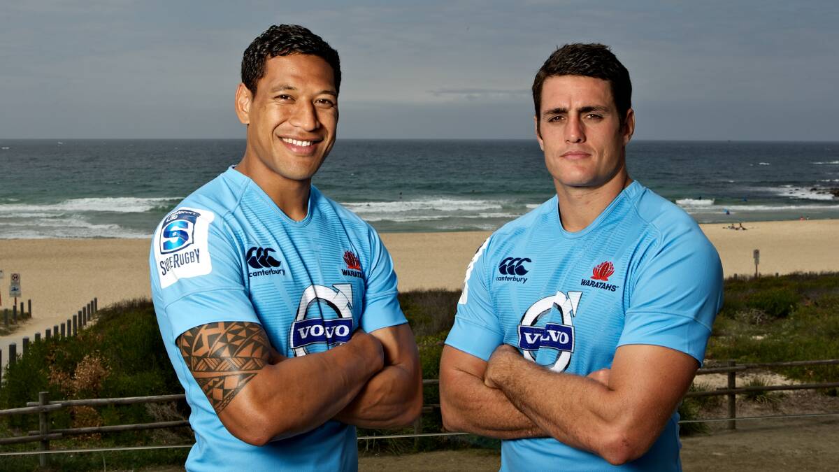 NSW Waratah players left Israel Folau and Dave Dennis. Picture: BRENDAN ESPOSITO