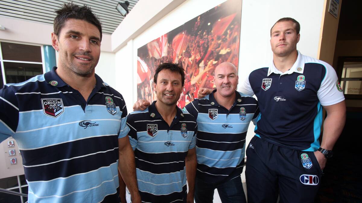 New Manly coach Trent Barrett with NSW coach Laurie Daley and Dragons coach Paul McGregor with Dragons forward Trent Merrin at the Steelers Club in 2013.