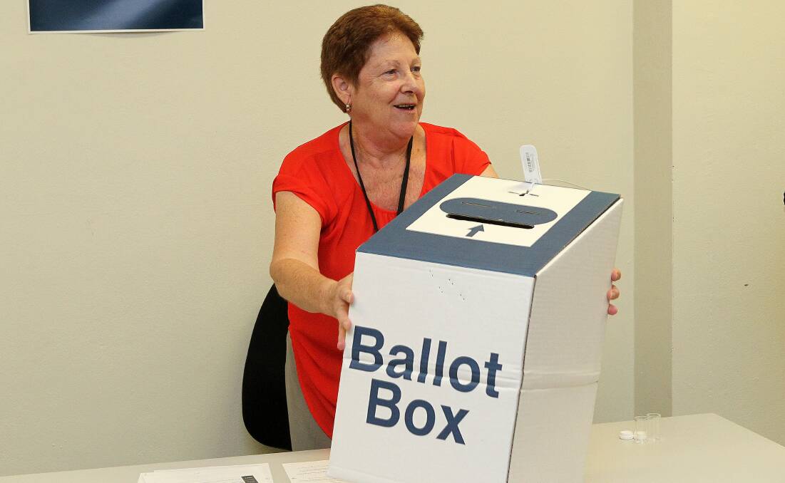 Wollongong Returning Officer Judith Frost oversees the Wollongong ballot paper draw. Picture: GREG TOTMAN