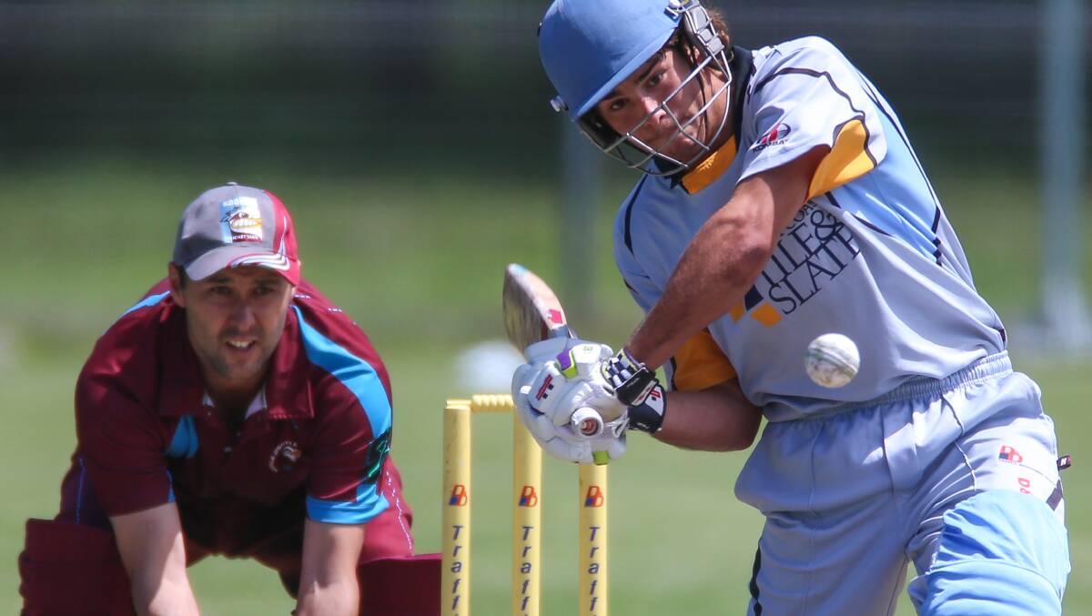 Former Oak Flats opener Michael Arblaster has joined Sydney club Bankstown, who take on Illawarra in a T20 match at North Dalton Park on Wednesday night. 