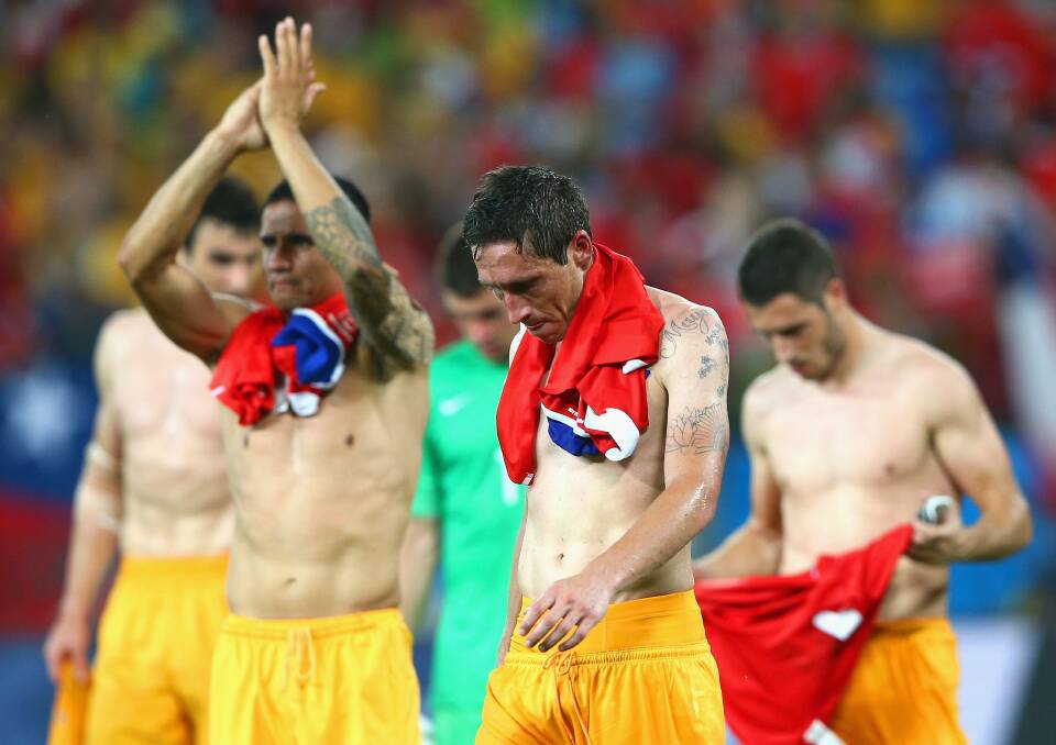 Tim Cahill blasts 'cheating Chileans', referee after Socceroos defeat: video