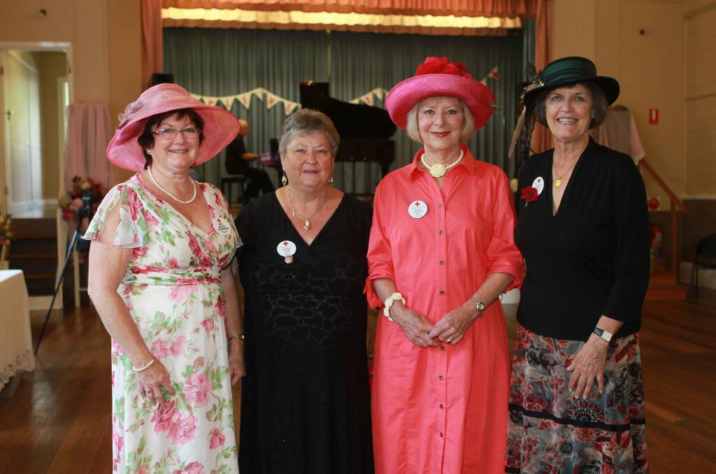Carole Marsh, Barbara Adams, Lesley Curnow and Robyn Lawson at Jamberoo School of Arts.