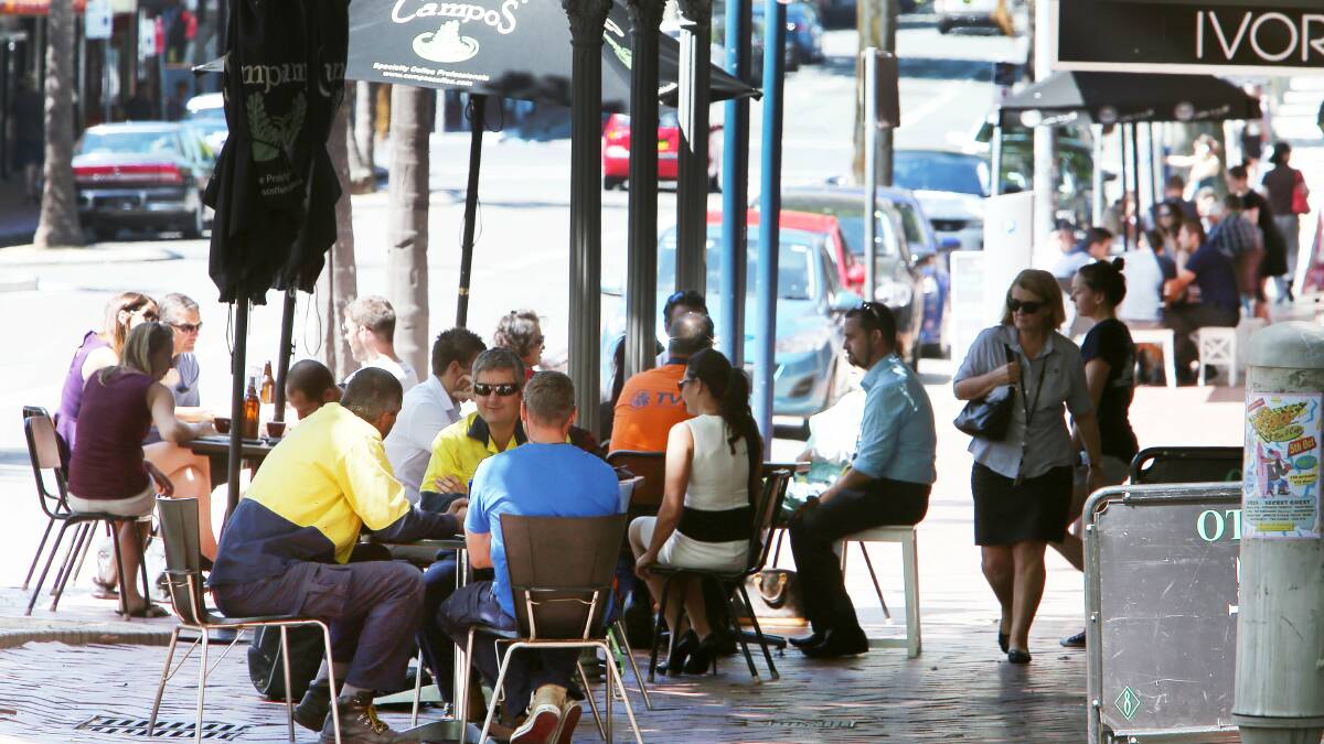 Outdoor dining venues in Wollongong. File picture.