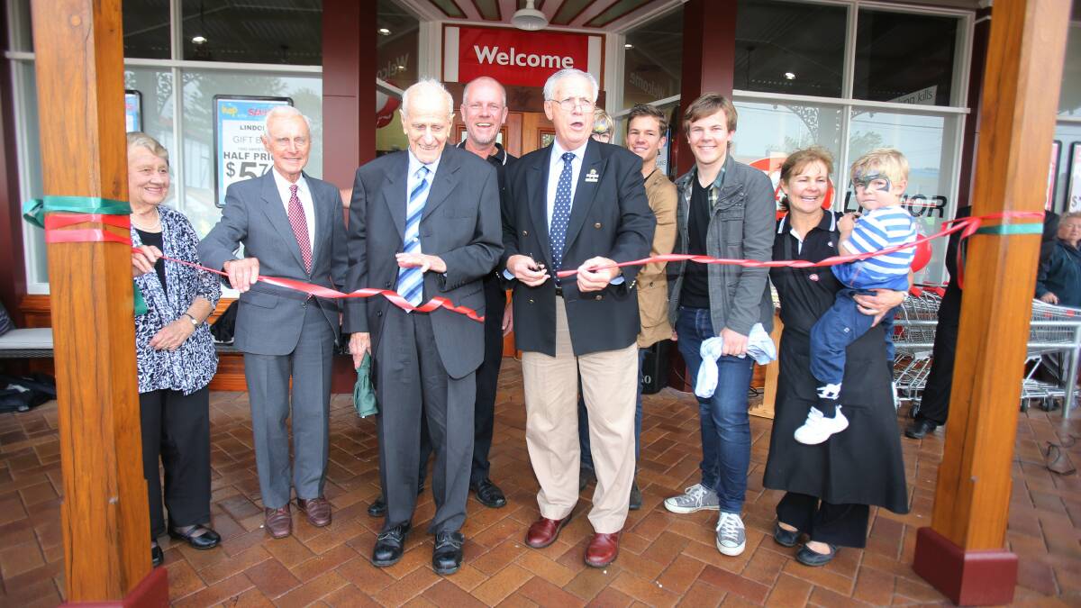 The official opening of the new Jamberoo IGA. Picture: ROBERT PEET