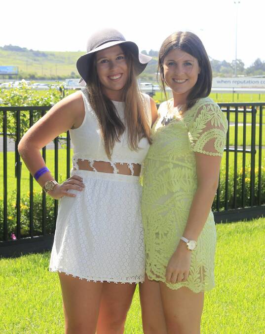 Bec and Katelyn Phillips at Kembla Grange Racecourse for Sensational Sunday. Picture: ANDY ZAKELI