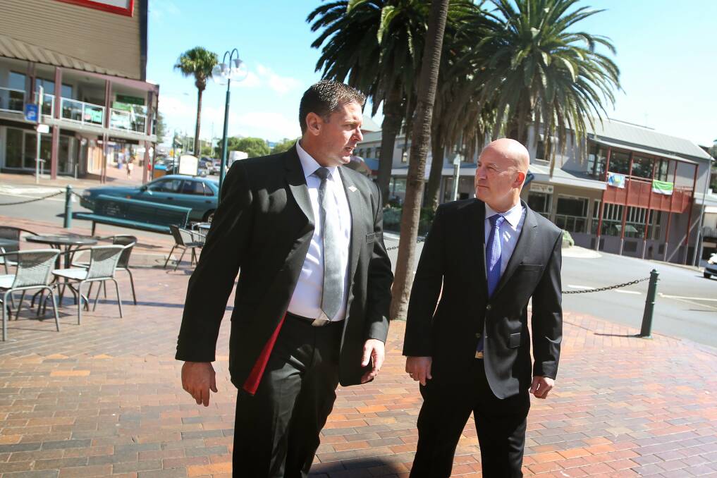 Labor candidate for Kiama Glenn Kolomeitz and NSW Opposition Leader John Robertson.