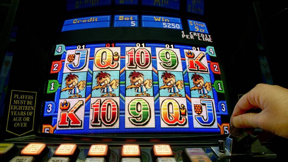 Police issue warning as Horsley man hands over illegal pokie
