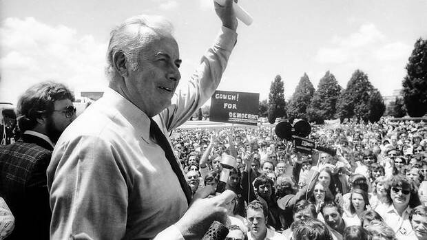 We mourn the loss of a political era in which leaders chose vision: Gough Whitlam addresses a Labor rally in November 1975. Picture: MICHAEL RAYNER