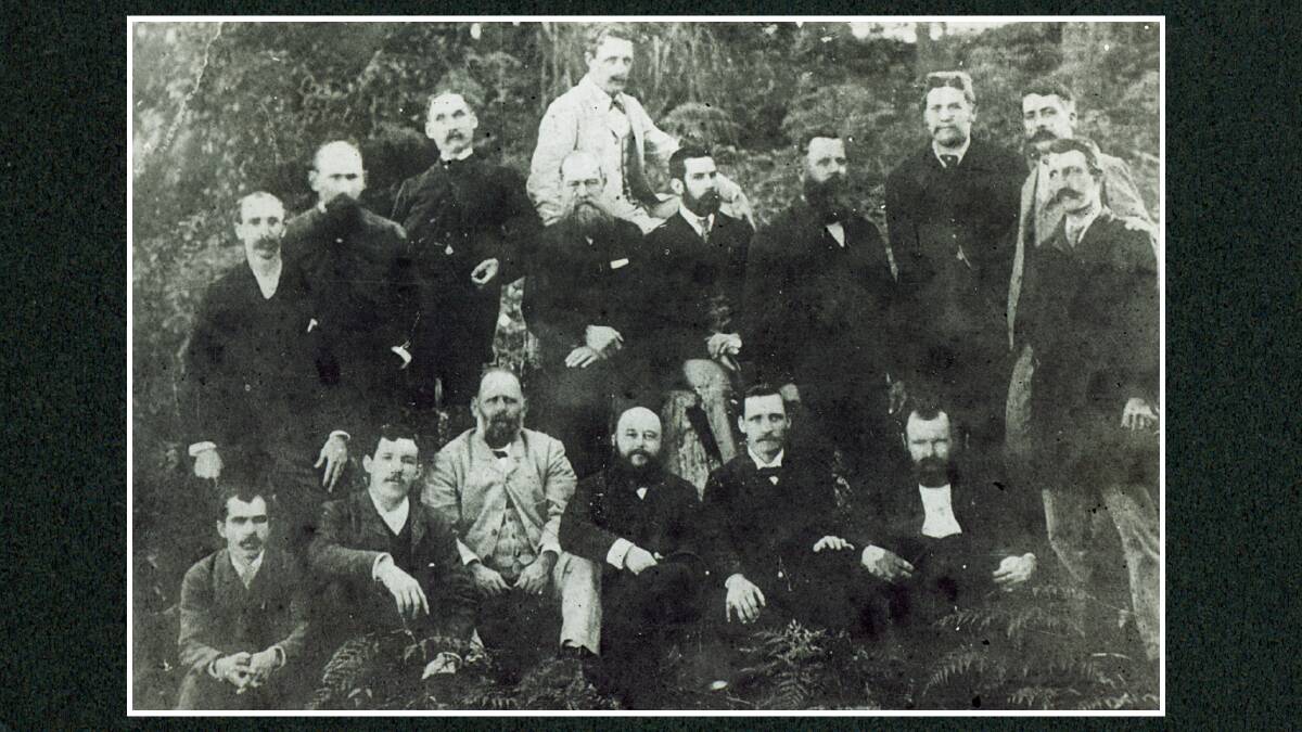 First committee of the Bulli Cottage Hospital, 1892. 