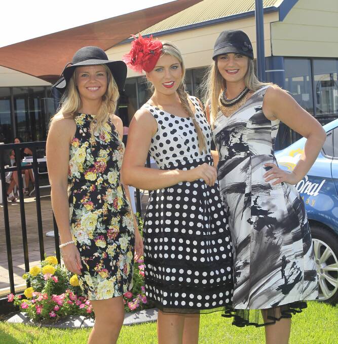 Melissa Rogers, Lyndal Rogers and Kate Rogers at Kembla Grange Racecourse for Sensational Sunday. Picture: ANDY ZAKELI