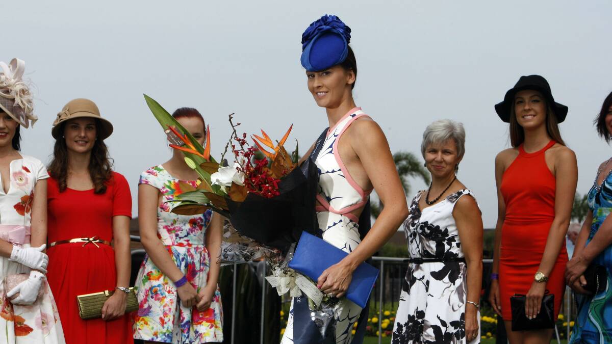 Fashions in the Field contemporary winner Kirsty Murphy of Shell Cove, centre. Picture: ANDY ZAKELI