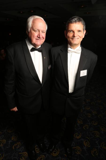 The Illawarra Connection president Roger Summerill at the April networking dinner  with The Age's economics editor Peter Martin. Picture by Greg Ellis. 

