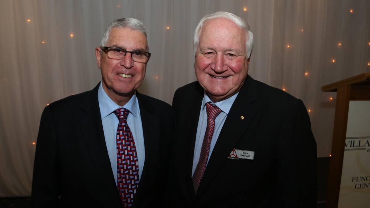 Professor Stephen Martin and Roger Summerill at The Illawarra Connection’s first exclusive member luncheon at Villa D'Oro. Picture by Greg Ellis. 

