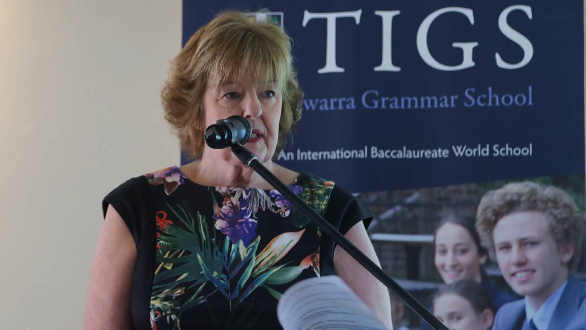 Big year for woman in business: IWIB director Glenda Papac speaking at the November networking lunch at the Lagoon Seafood Restaurant. Pic: Greg Ellis.
