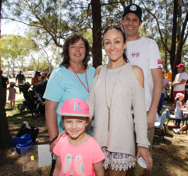 Getting ready for big school: Margaret Gleeson with Kahlan, Tehla & Glen Bower at the Mayors picnic at MacCabe Park. Pic: Georgia Matts.
