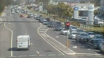 Southbound traffic on the Princes Highway at Albion Park Rail at 10am on Monday. Picture:  Live Traffic NSW