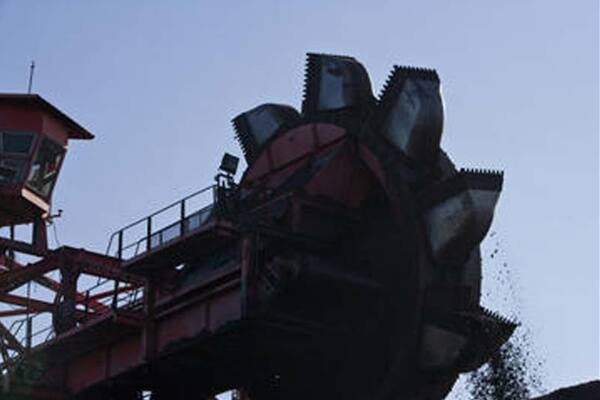 Port Kembla Coal Terminal strike delayed
