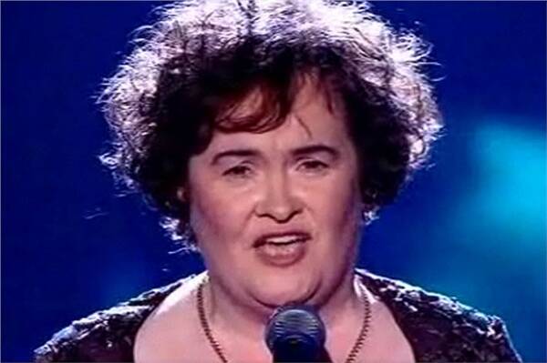 Susan Boyle advances to the final.