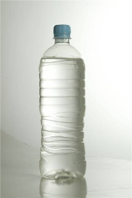 Bundanoon gives up bottled water