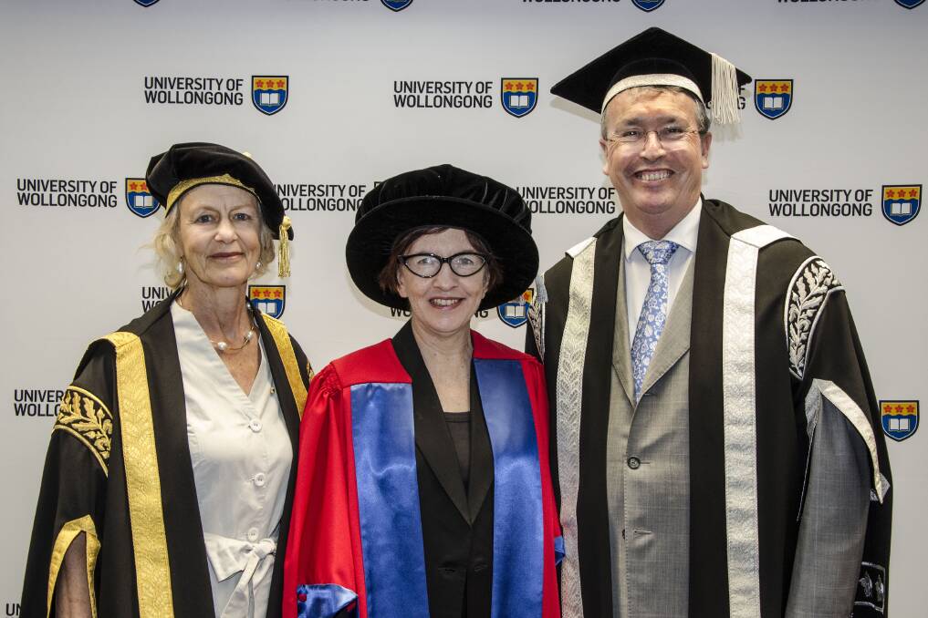 NSW Chief Scientist and Engineer Professor Mary O'Kane (middle) with UOW Chancellor Jillian Broadbent and Vice-Chancellor Professor Paul Wellings.