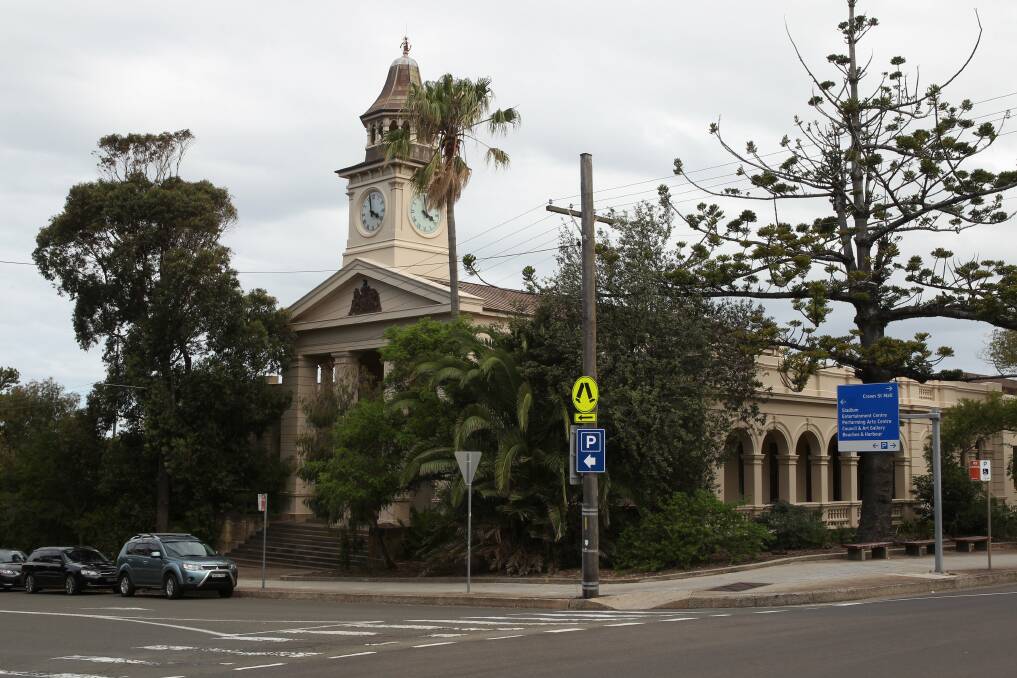 The planned refurb of Wollongong Court House has drawn criticism.