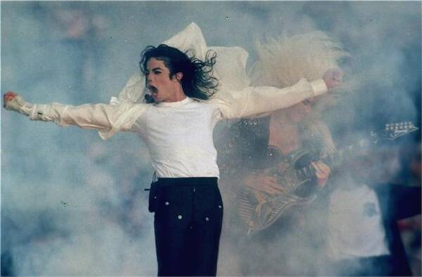 Michael Jackson memorial: Australian secures ticket