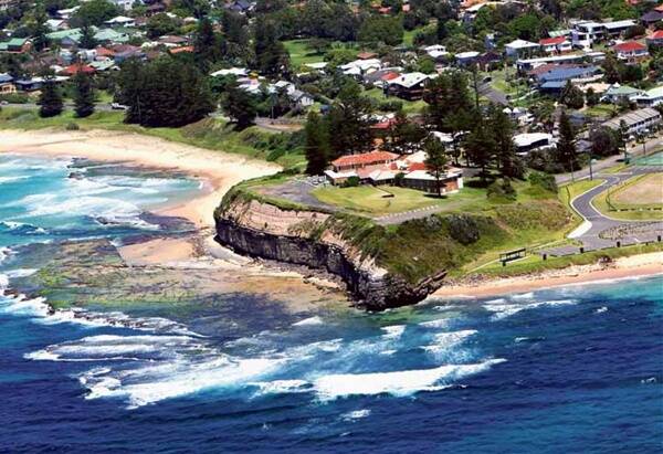 Wollongong City Council and Weriton Finance returned to the Land and Environment Court yesterday in the battle to start a new development at the Headlands Hotel site at Austinmer.