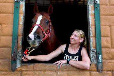 Tiffany Henderson with Wagga Cup hopeful Agent Bauer at Kembla Grange. Picture: ORLANDO CHIODO