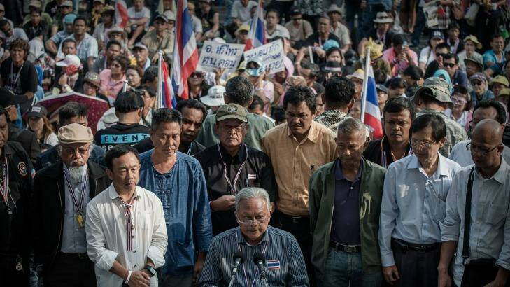 Thai anti-government protest leader Suthep Thaugsuban addresses the press in Bangkok, announcing he has set up his own leadership group to run Thailand.