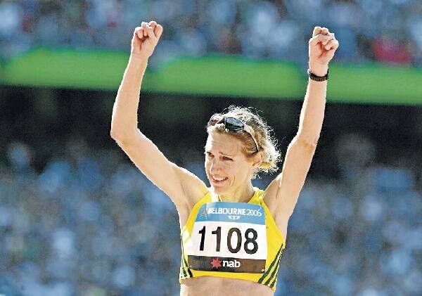 Kerryn McCann wins the marathon at the 2006 Commonwealth Games in Melbourne.
