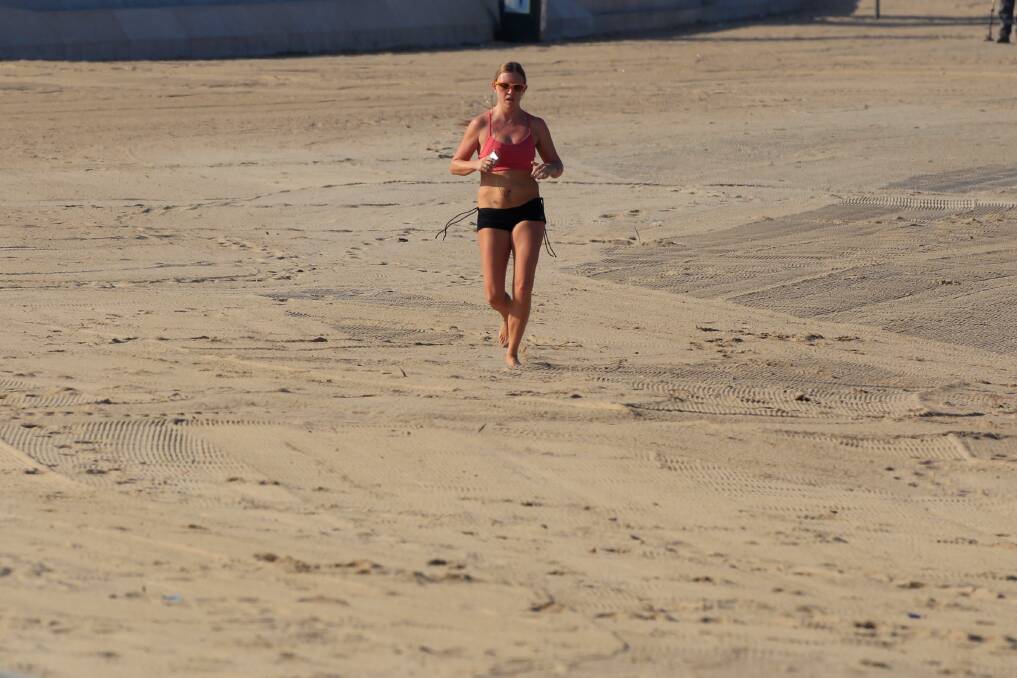 The hows and whys of running on sand