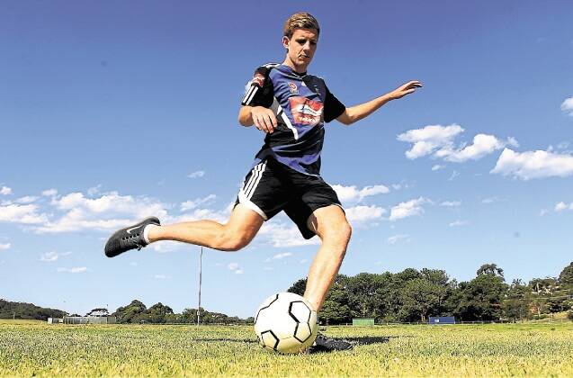 Aaron Calver is training with the Young Socceroos. Picture: GREG TOTMAN