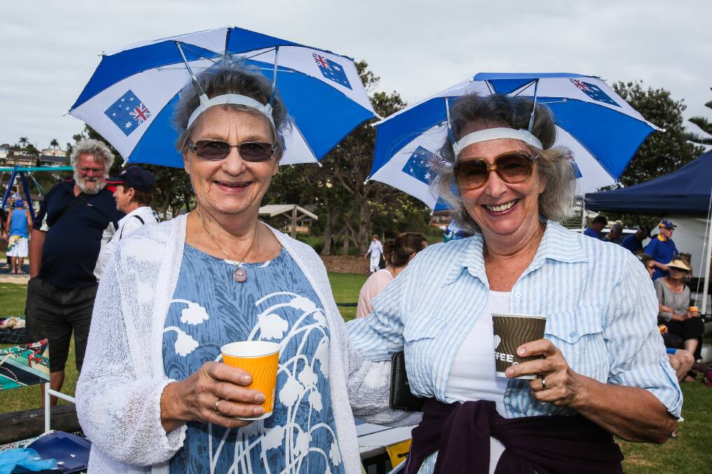 Gabrielle Courtenay and Johanne Bradley in Gerringong. Picture: DYLAN ROBINSON