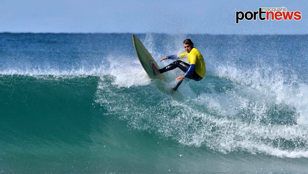 Postcard conditions for surfing at Port Macquarie  (PORT MACQUARIE NEWS) 