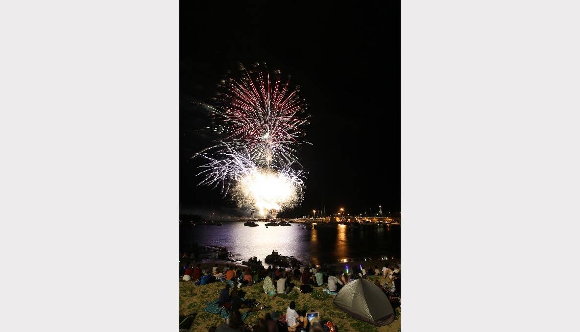 Fireworks at Belmore Basin end 2013 and bring in 2014. Picture: SYLVIA LIBER