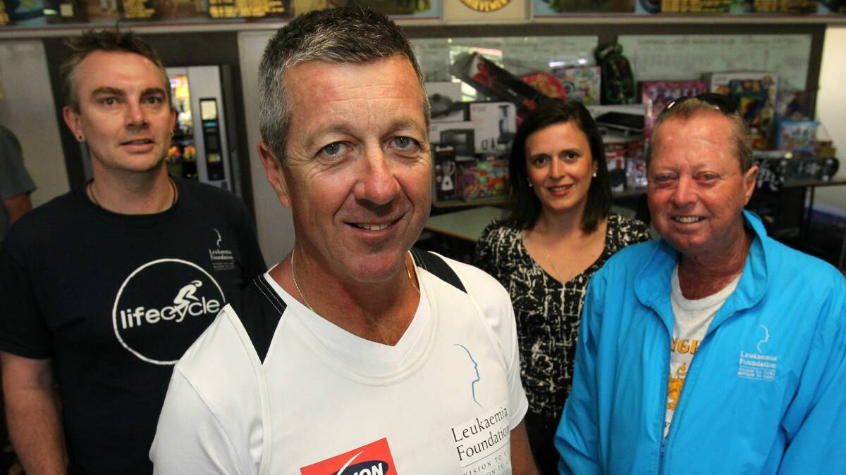 John Green (front) with mates (lfet to right) Mark Rigby, Nina Field and Greg Thurling at Corrimal Bowling Club. Picture: GREG TOTMAN