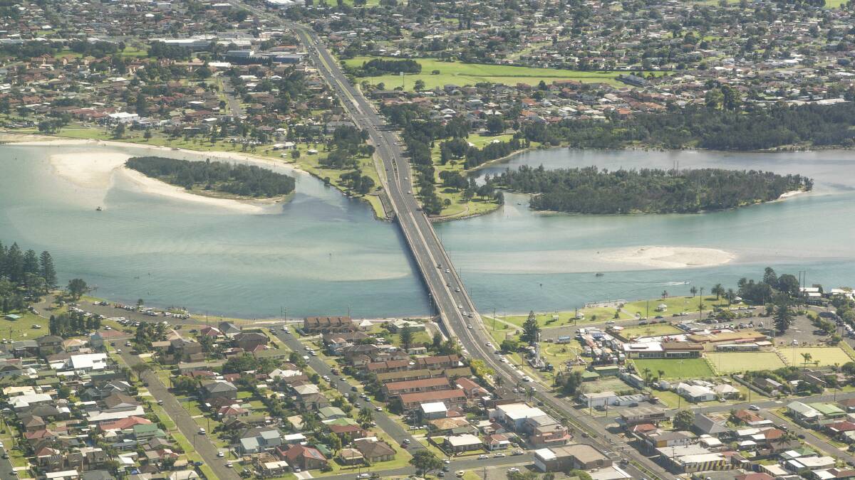 Windang bridge separates Wollongong and Shellharbour cities.