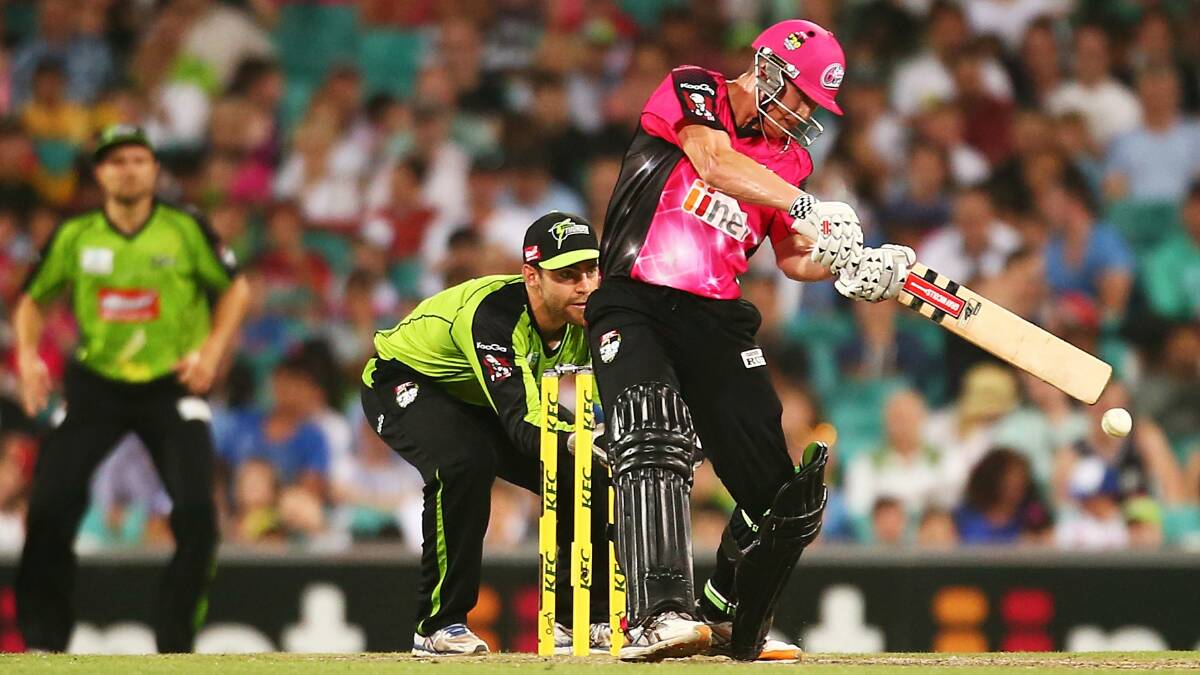 Nic Maddinson hits out during his innings of 61 off 40 balls for the Sydney Sixers at the SCG. Picture: GETTY IMAGES