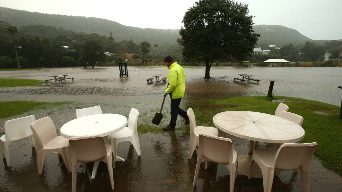 GALLERY, VIDEO: Stanwell Park flooded, region pounded