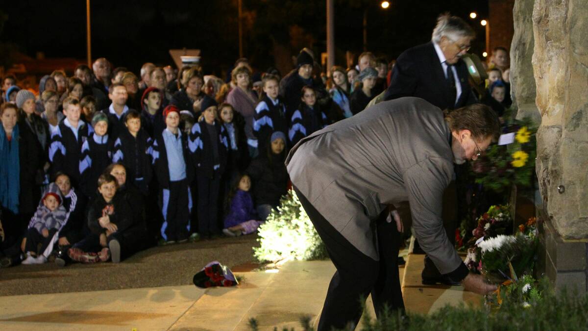 GALLERY: Thousands gather for Wollongong Anzac dawn service