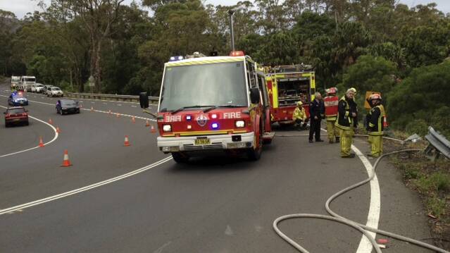 Bulli Pass closed after gas tanker accident