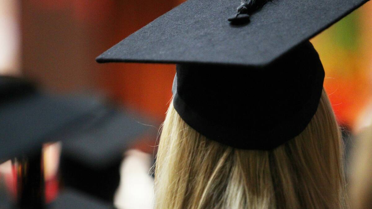 Overseas graduates 'will never repay debt'