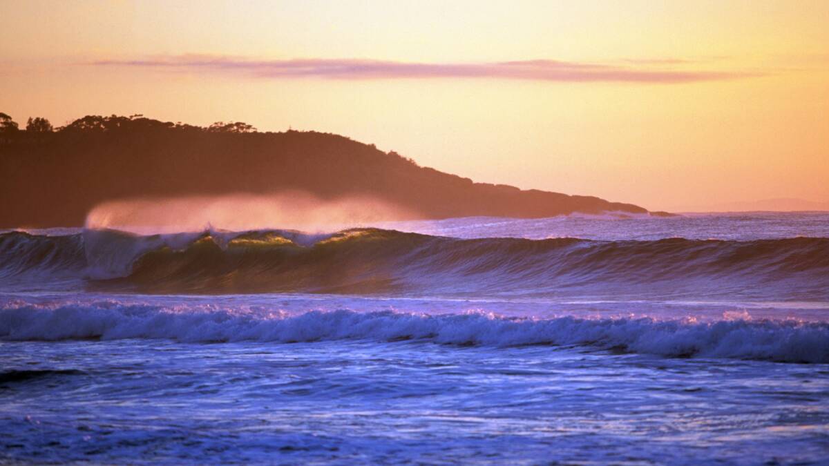 Mollymook Beach. Picture: TOURISM NSW