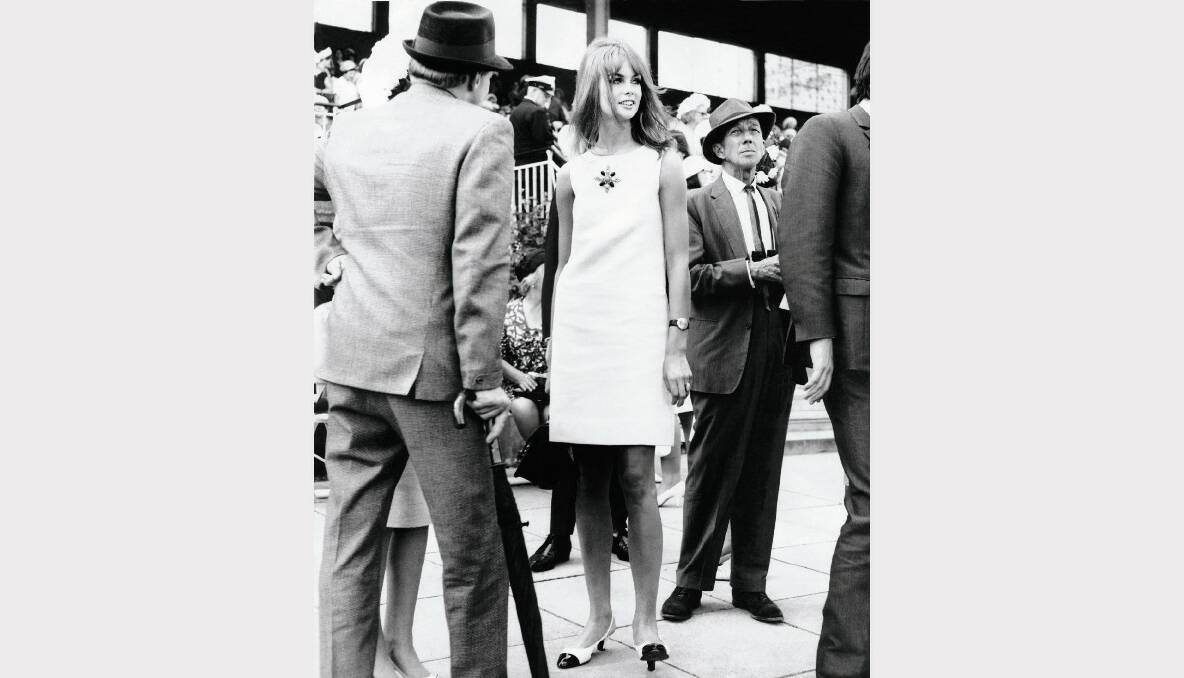 Model Jean Shrimpton in 1965. 