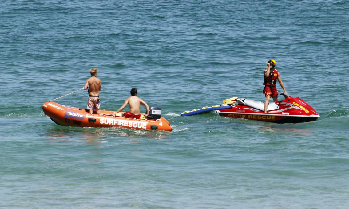 GALLERY: Shark alert at Port Kembla Beach