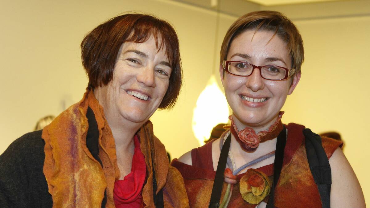 Jennie Curtis and Hazel Parry at UOW.
