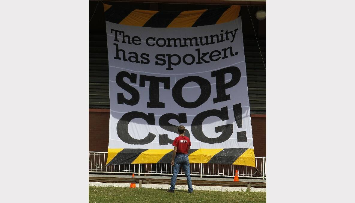 POLL: 3000 CSG protesters spell it out