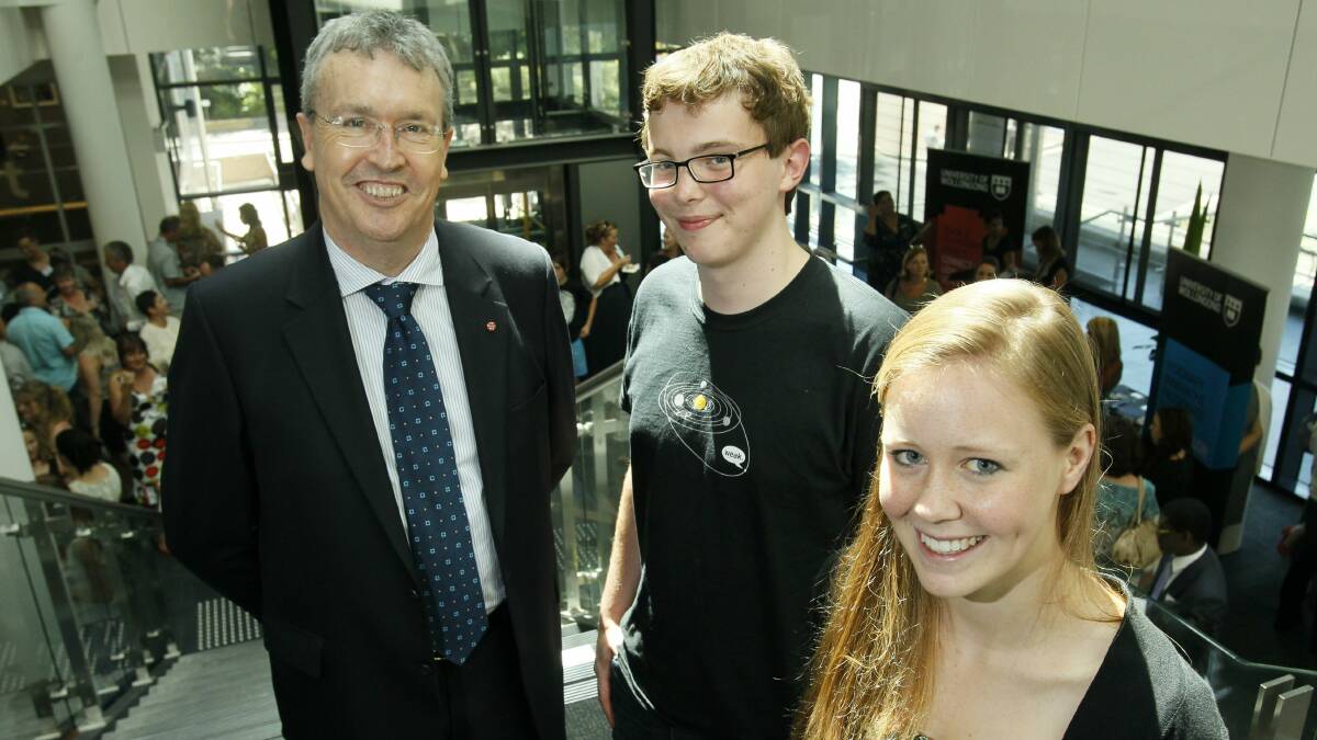 UOW woos our top HSC achievers