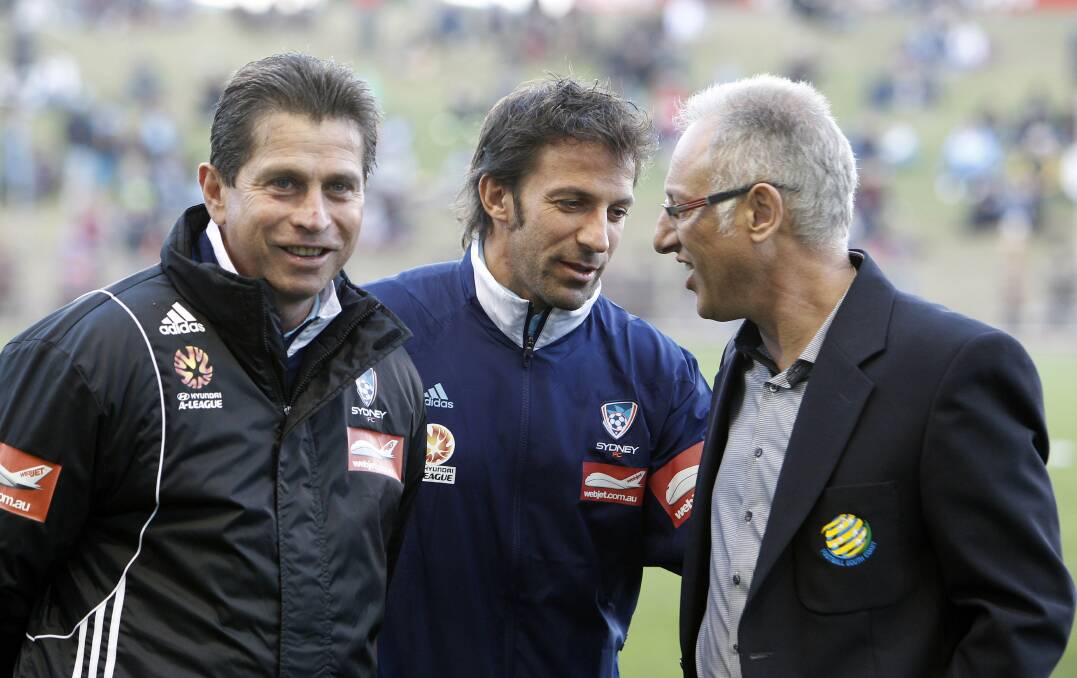 Sydney FC Coach Frank Farina, Del Piero and FSC president Eddy De Gabriele.